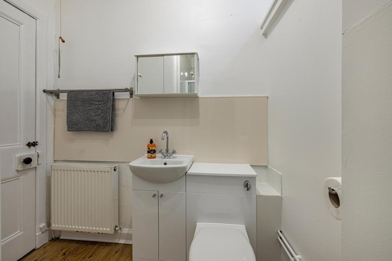 Bright Flat In Lauder Centre Exterior foto